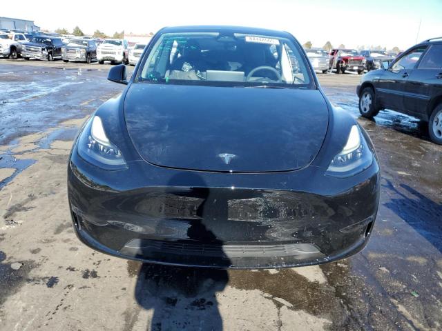  TESLA MODEL Y 2023 Черный