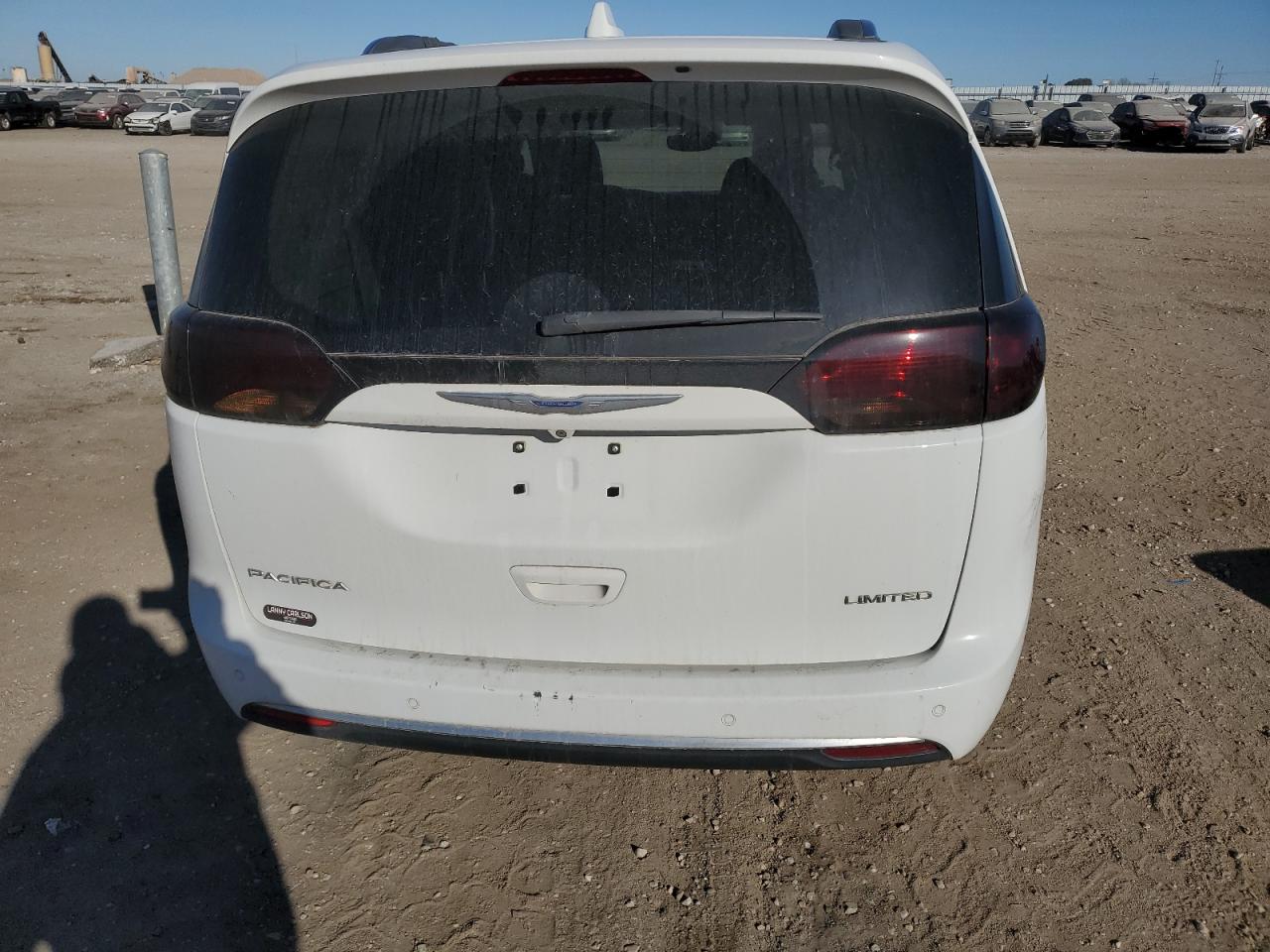 2018 Chrysler Pacifica - Image 6