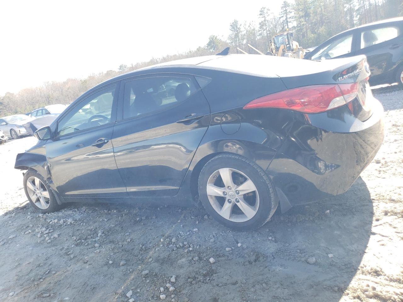 2013 Hyundai Elantra - Image 2
