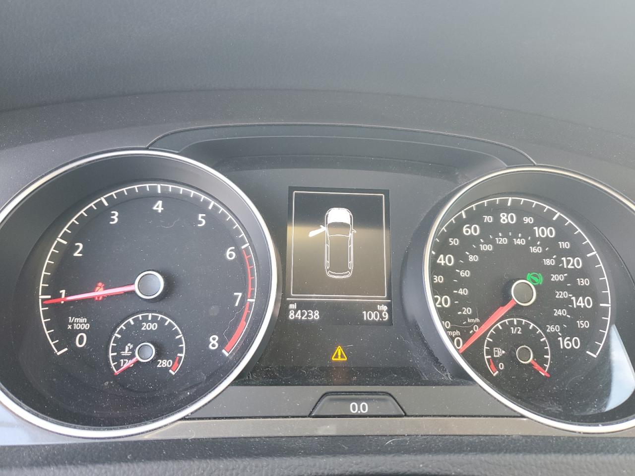 2017 Volkswagen Golf - Image 9