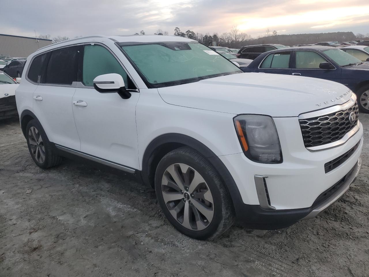 VIN 5XYP34HC1LG057608 2020 KIA TELLURIDE no.4