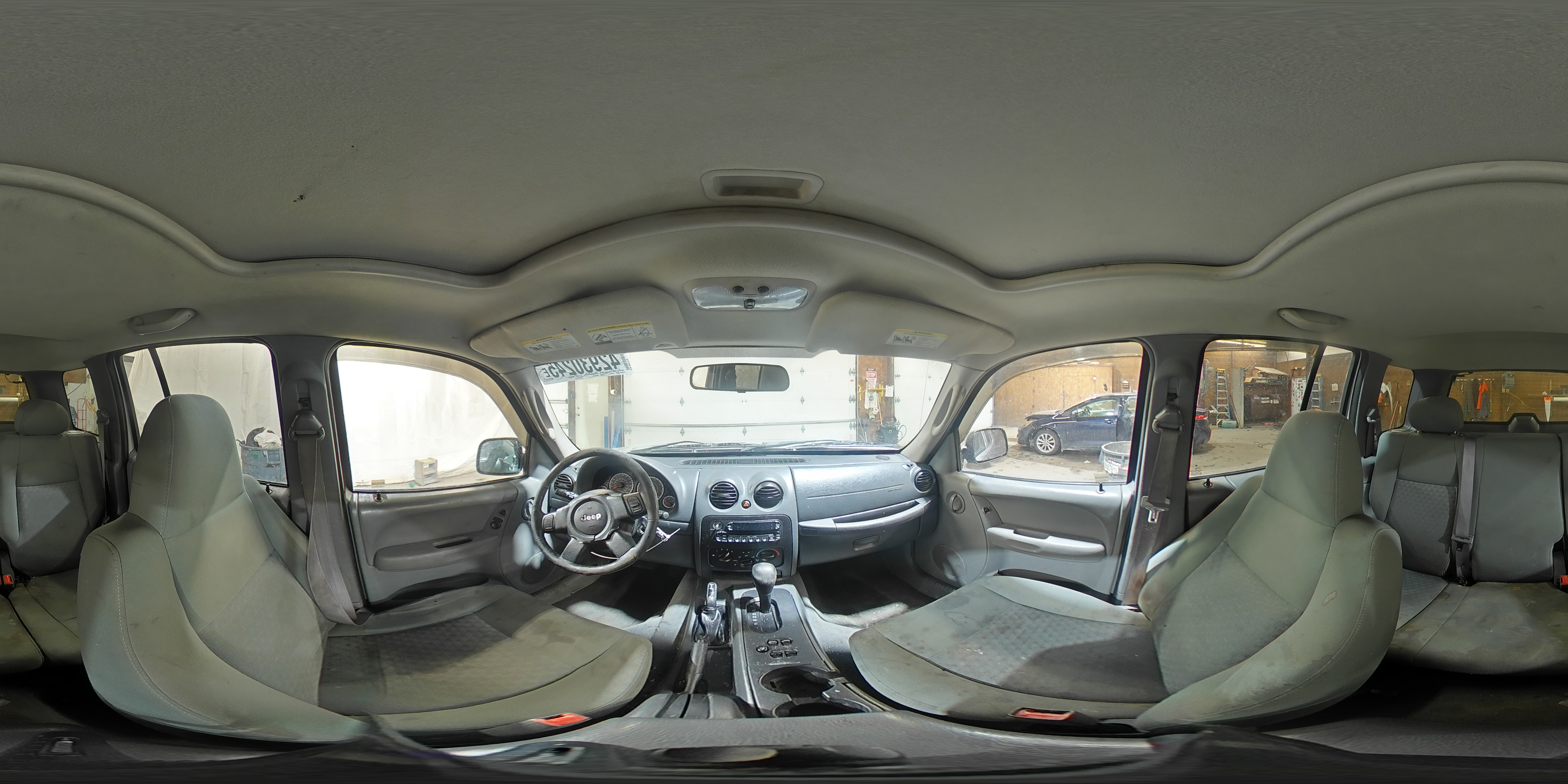 2006 Jeep Liberty (North America) - Image 13