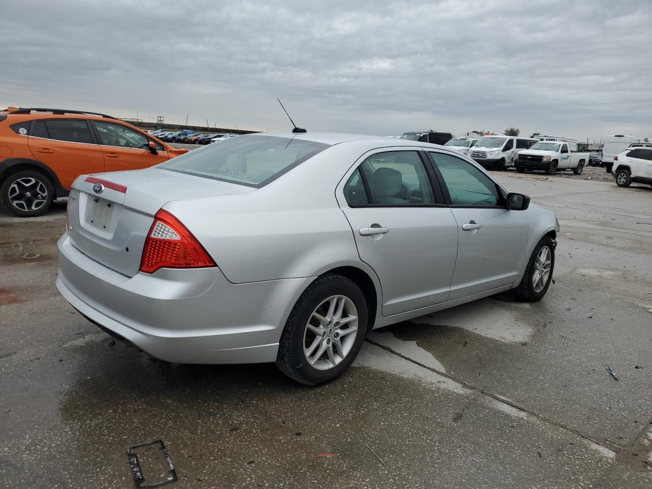 2012 Ford Fusion - Image 3