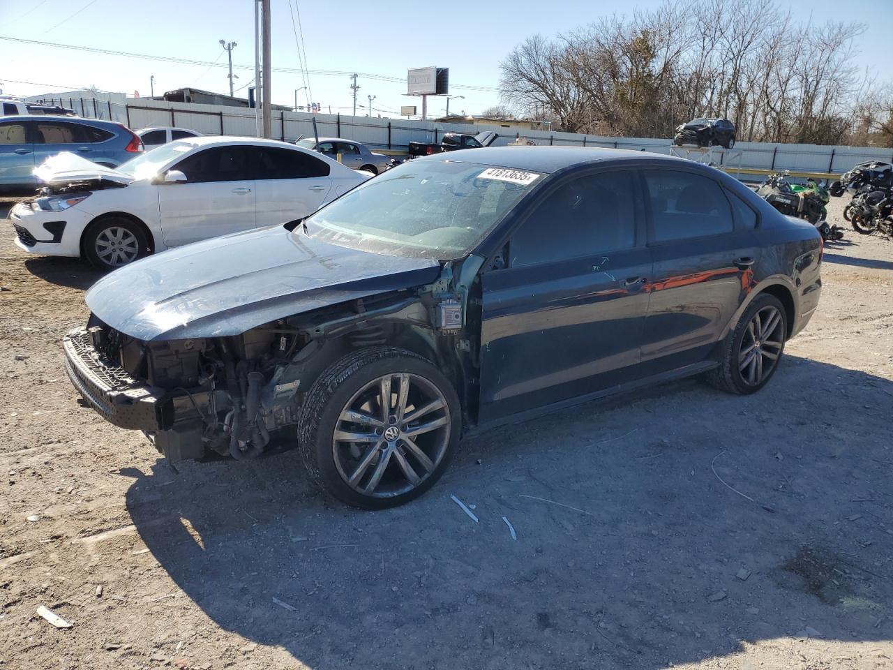 2018 Volkswagen Passat - Image 1