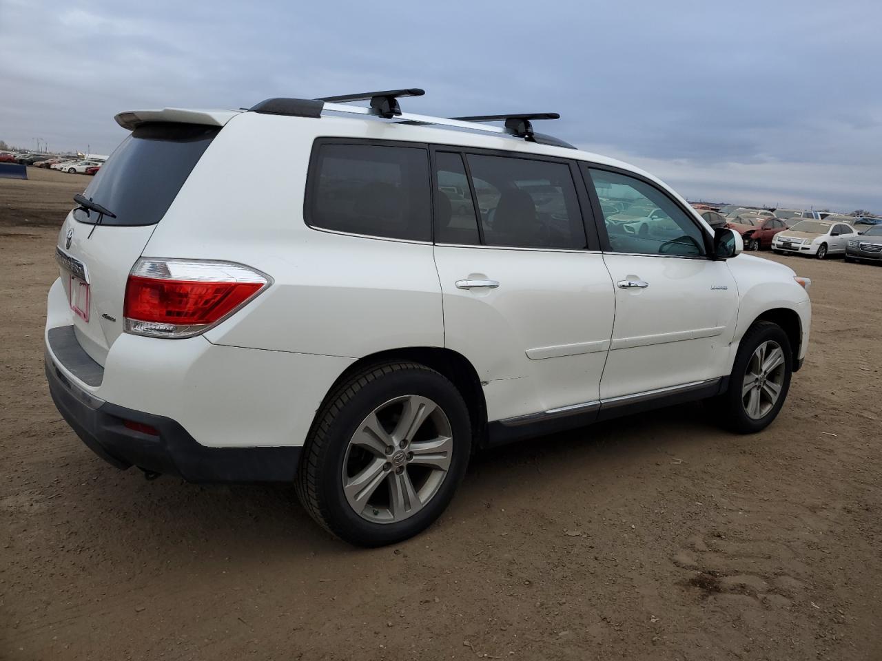 2013 Toyota Highlander - Image 3