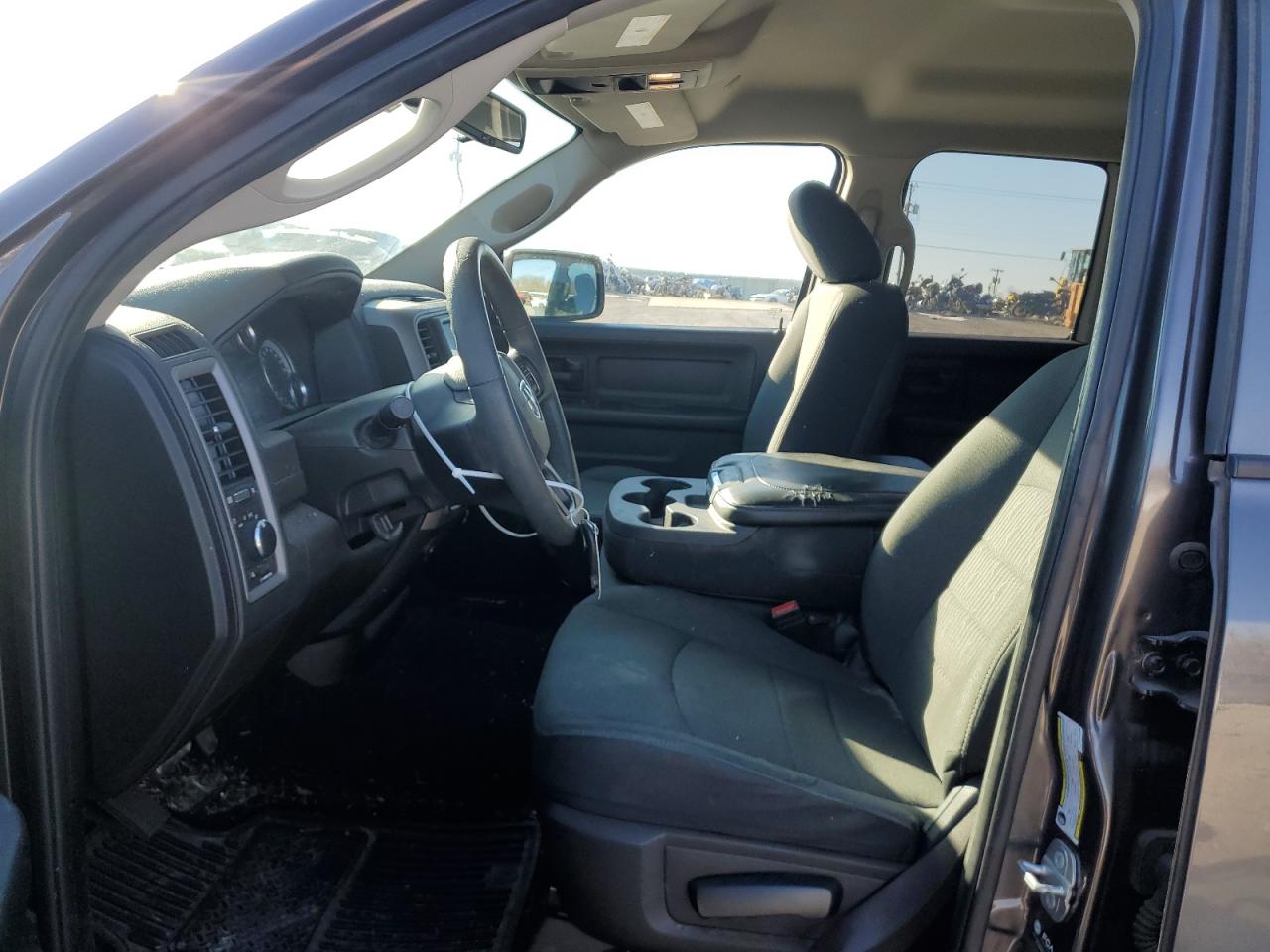 2021 RAM 1500 - Image 7