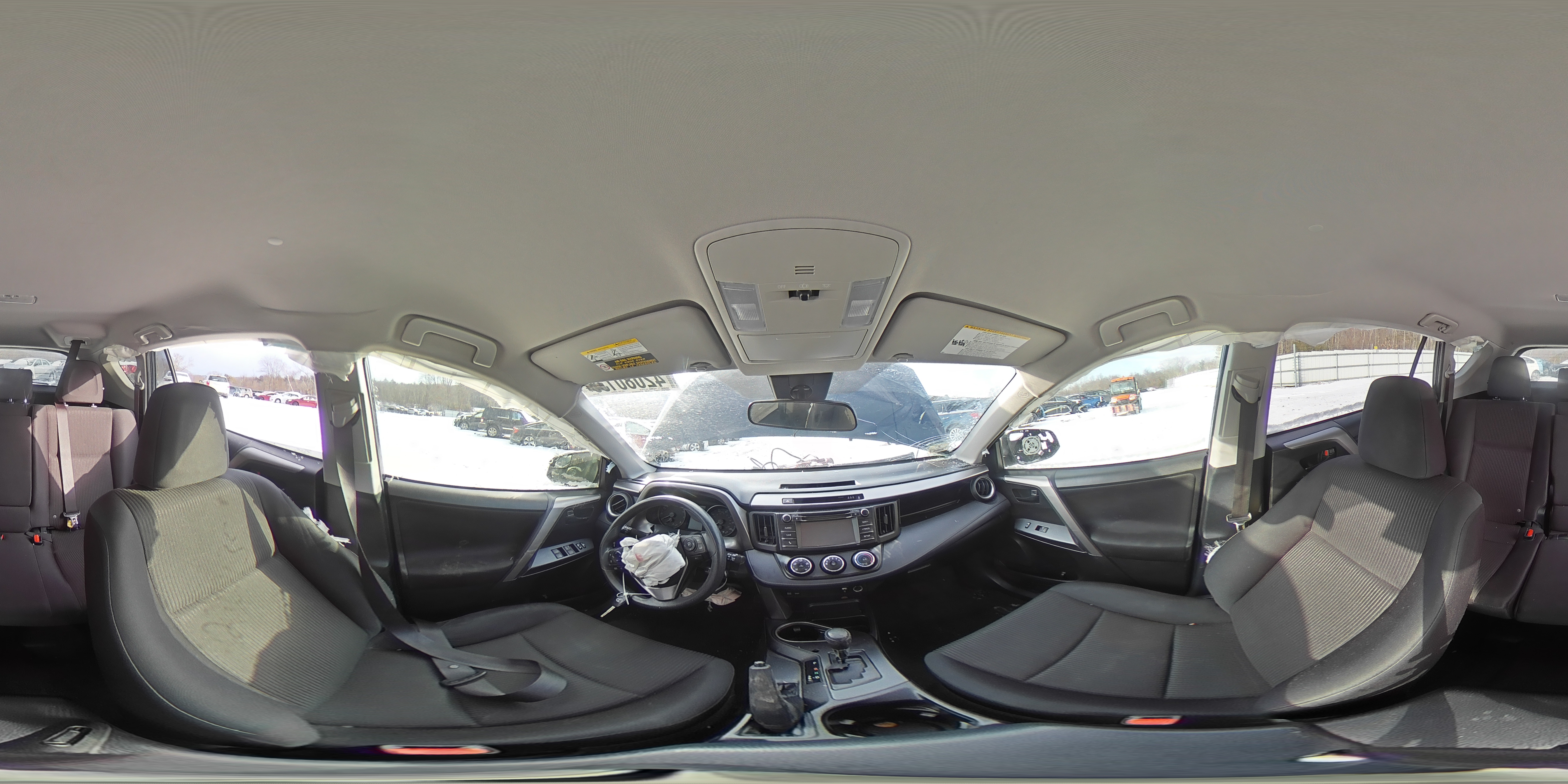 2018 Toyota RAV 4 - Image 13