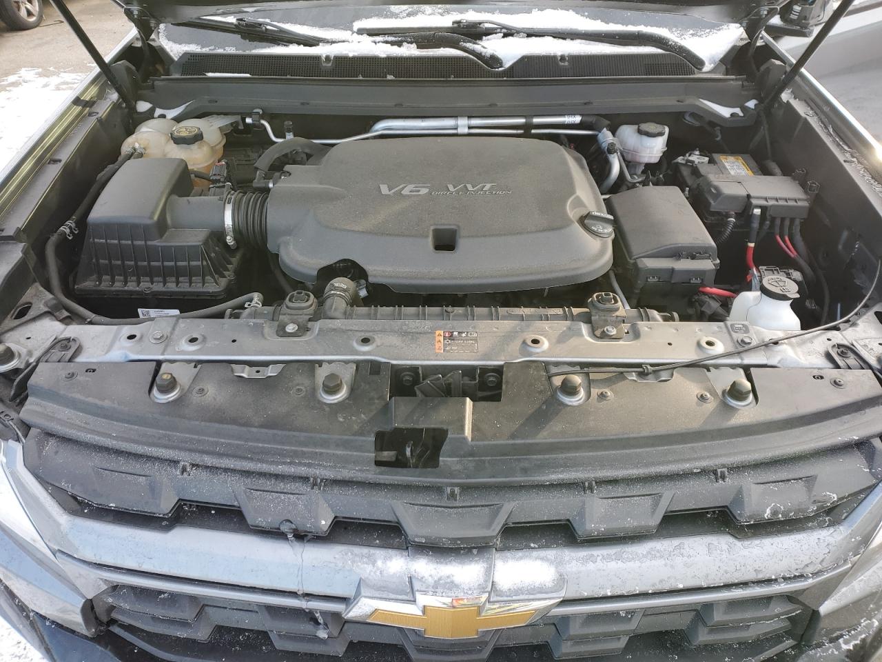 2022 Chevrolet Colorado - Image 11
