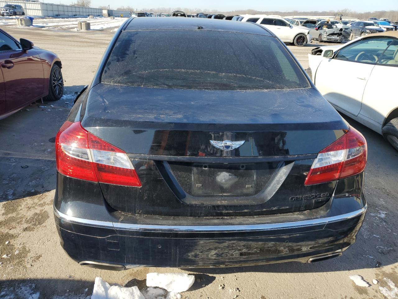 2012 Hyundai Genesis - Image 6