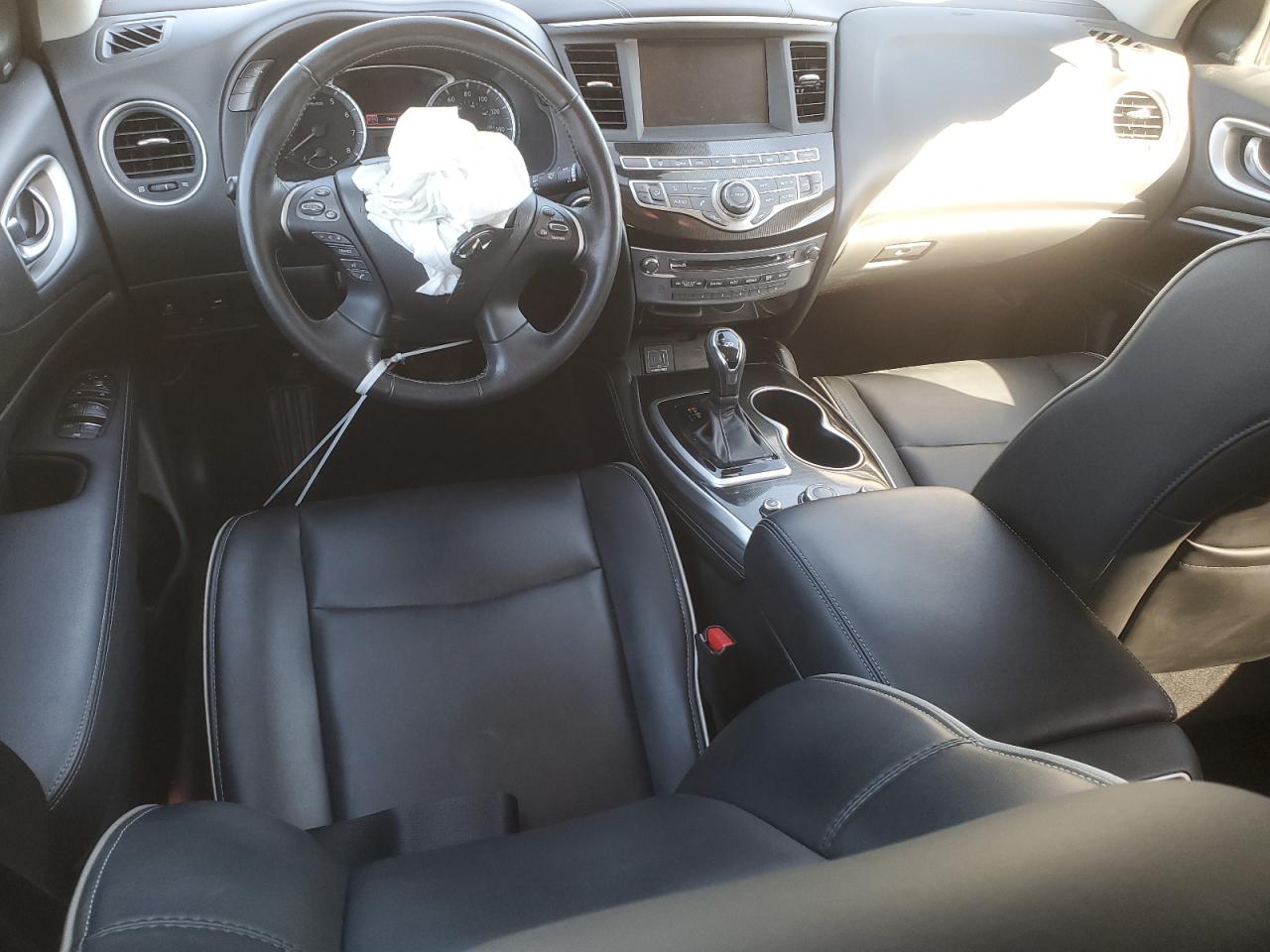 2020 Infiniti QX60 - Image 8