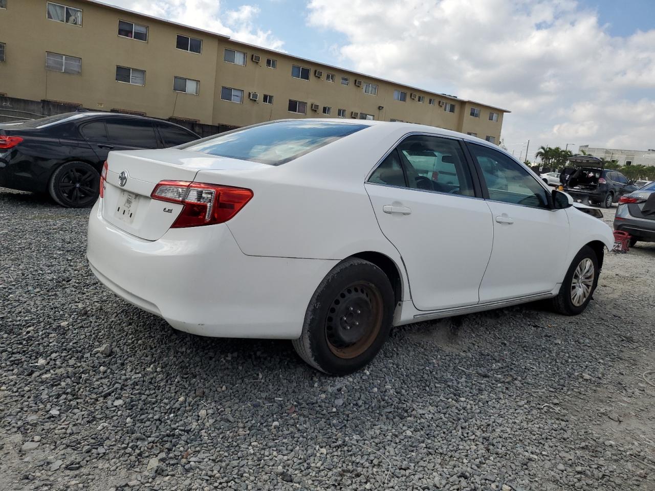 2012 Toyota Camry - Image 3