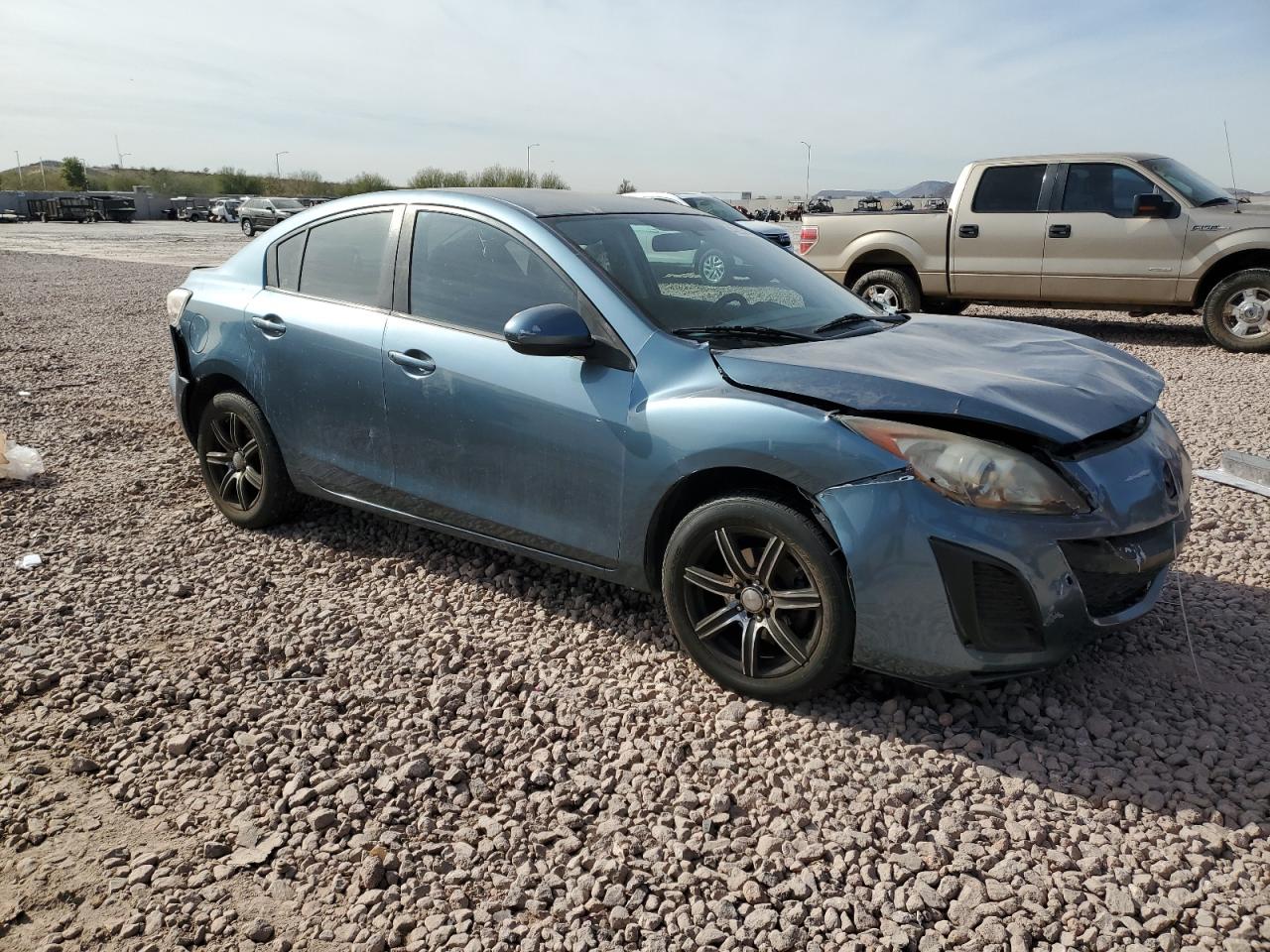 2010 Mazda 3 - Image 4