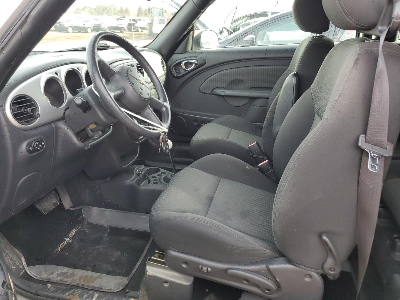 2005 Chrysler PT Cruiser - Image 7