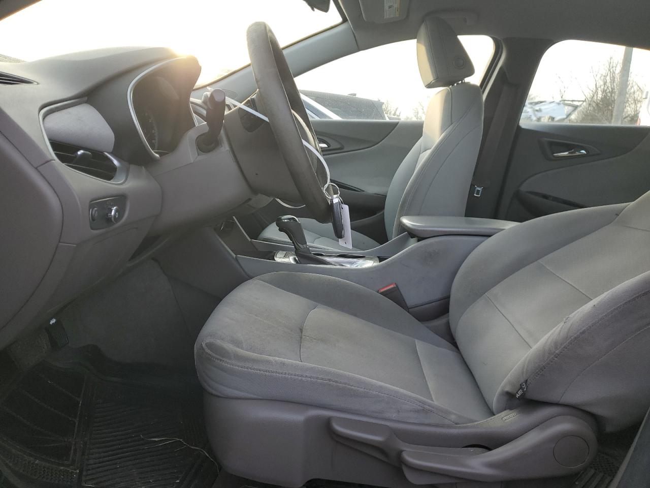 2016 Chevrolet Malibu - Image 7