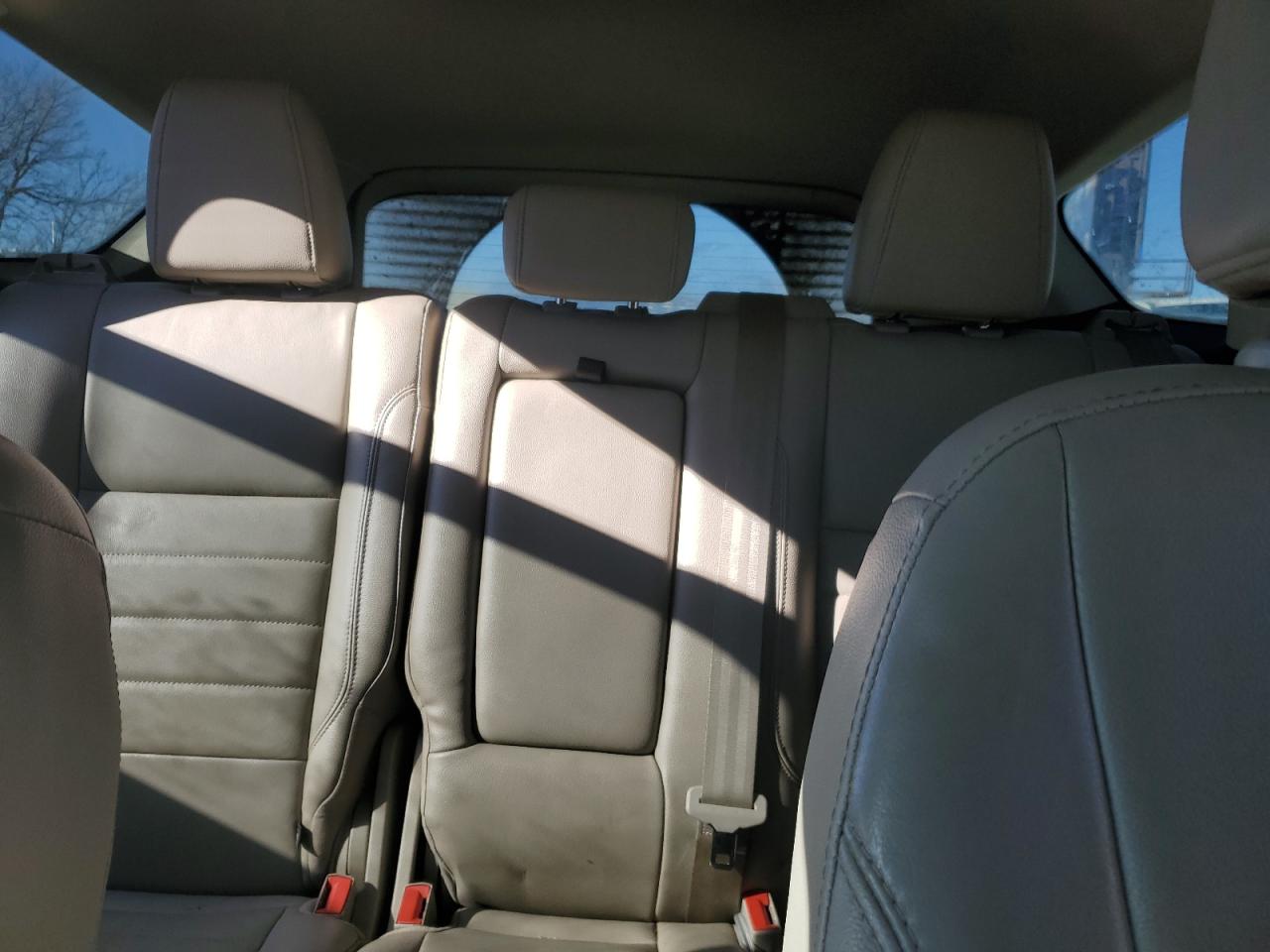 2015 Ford Escape - Image 10