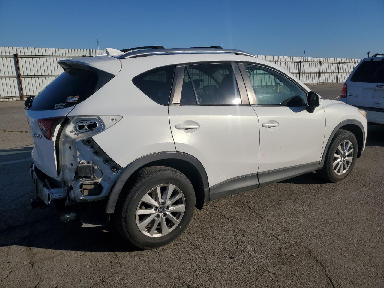 2016 Mazda CX-5 - Image 3