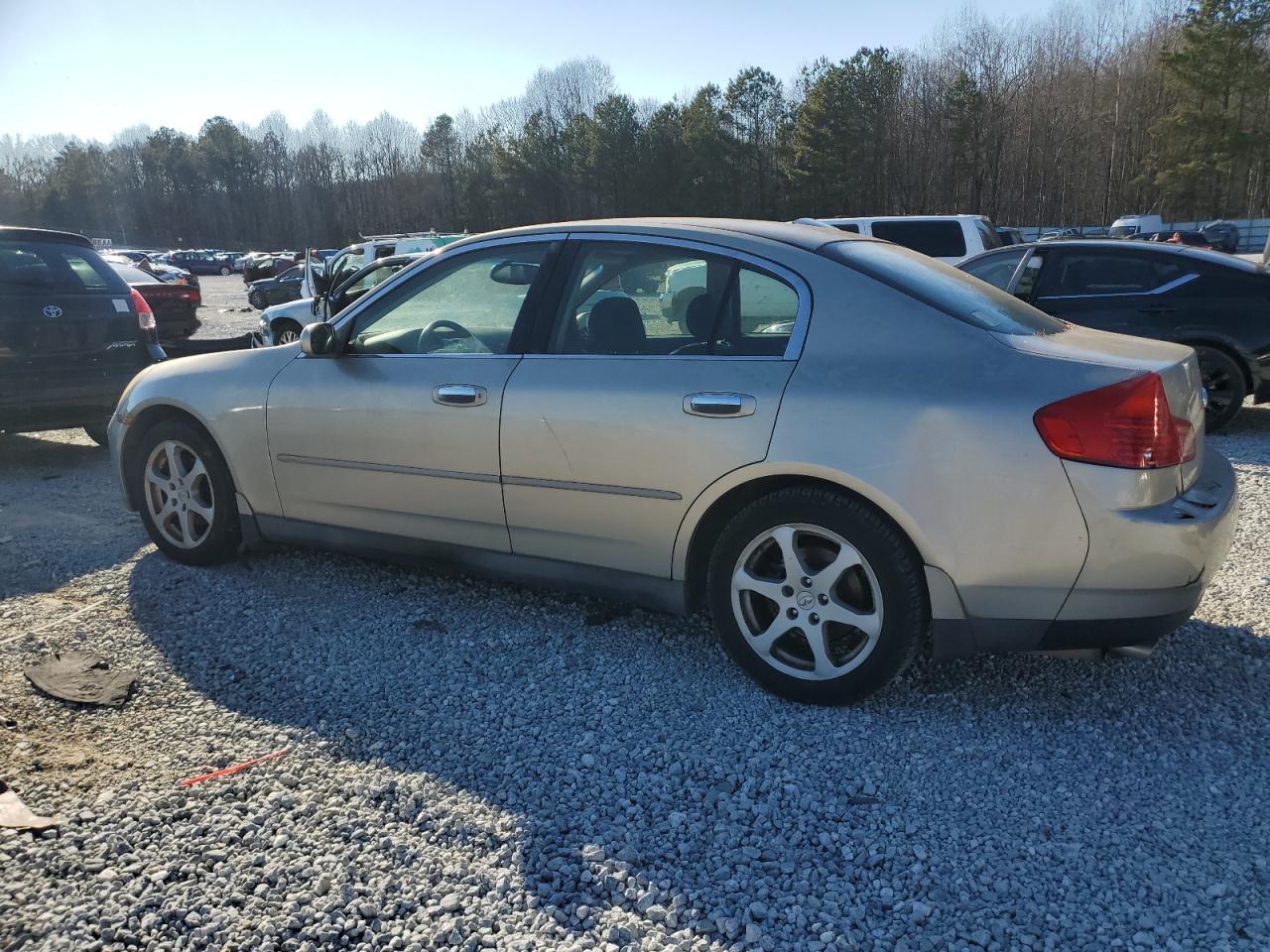 2004 Infiniti G - Image 2
