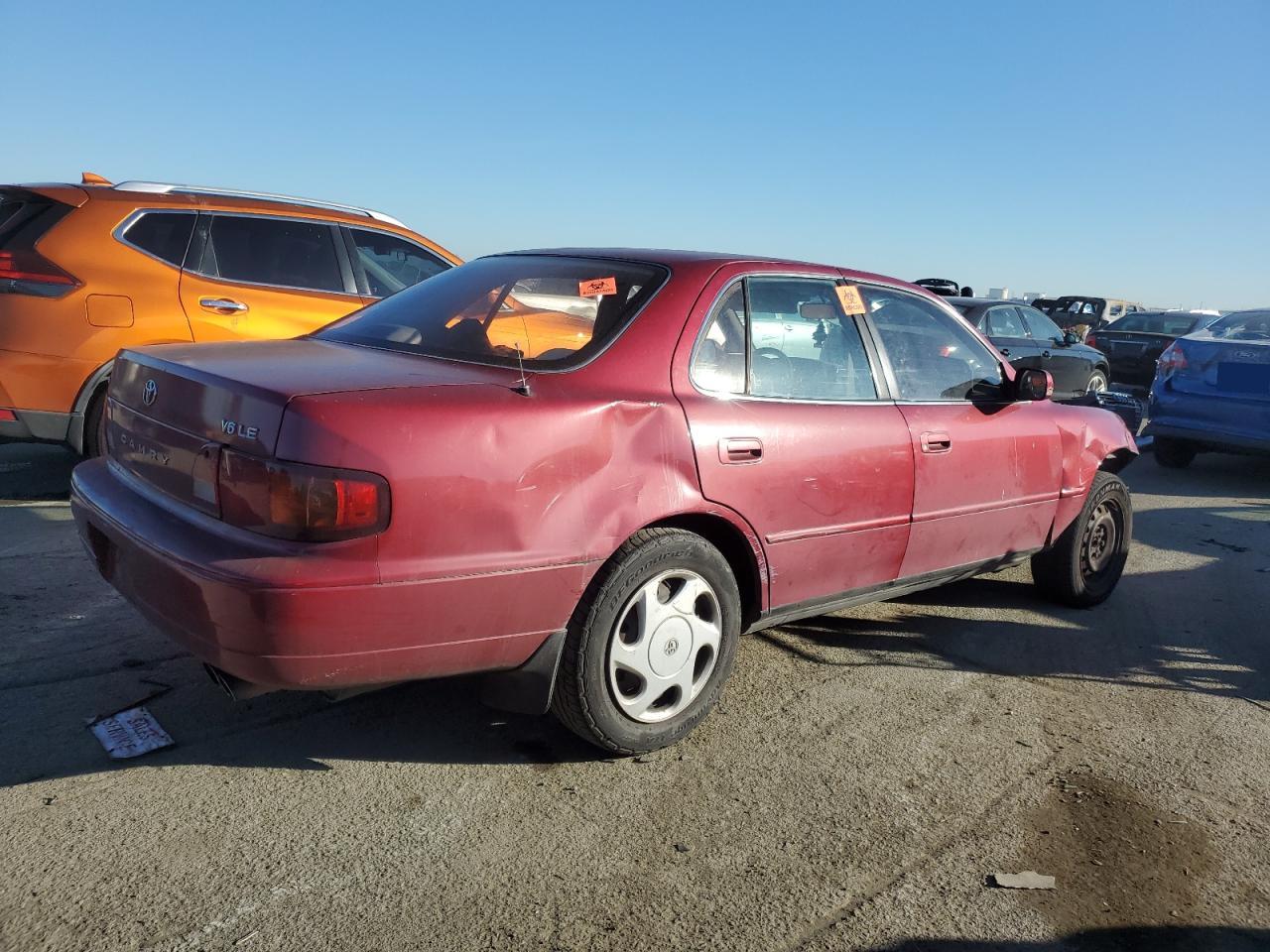 1995 Toyota Camry - Image 3