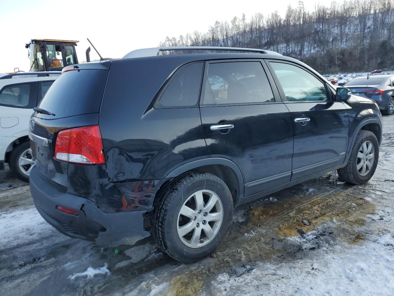 2011 Kia Sorento - Image 3