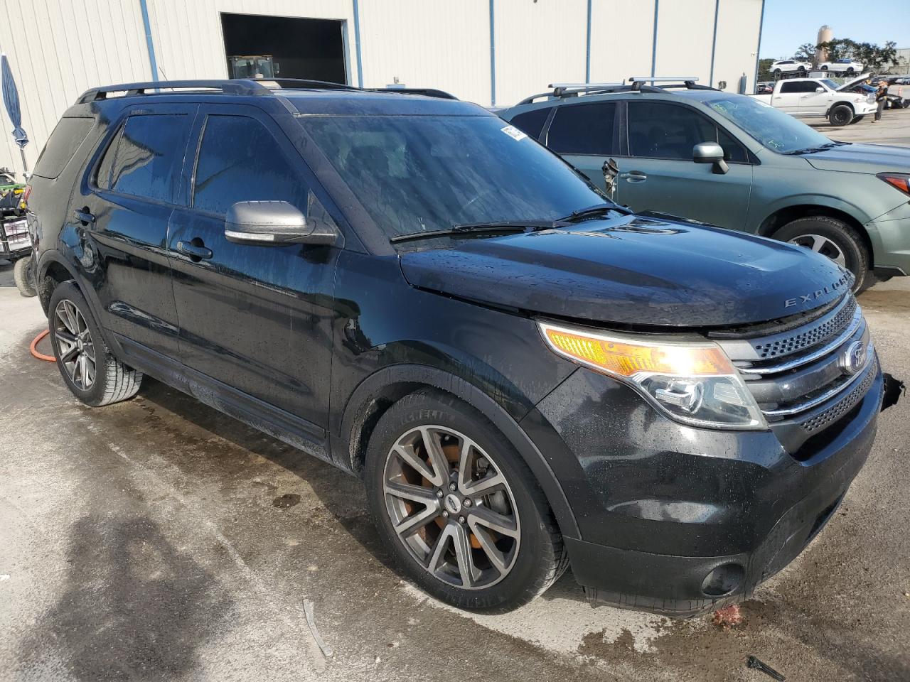 2015 Ford Explorer - Image 4