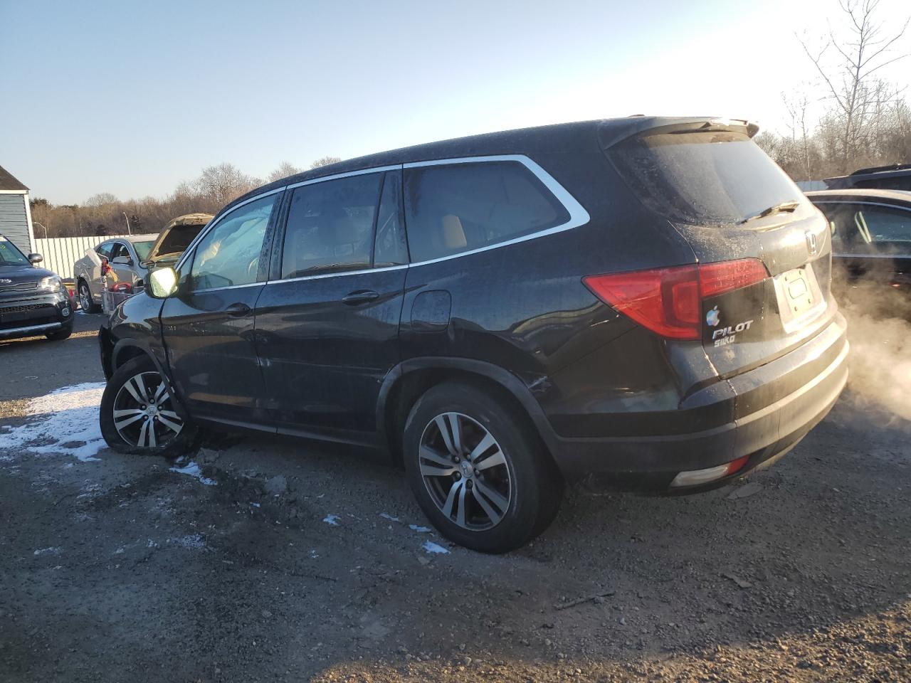 2016 Honda Pilot - Image 2