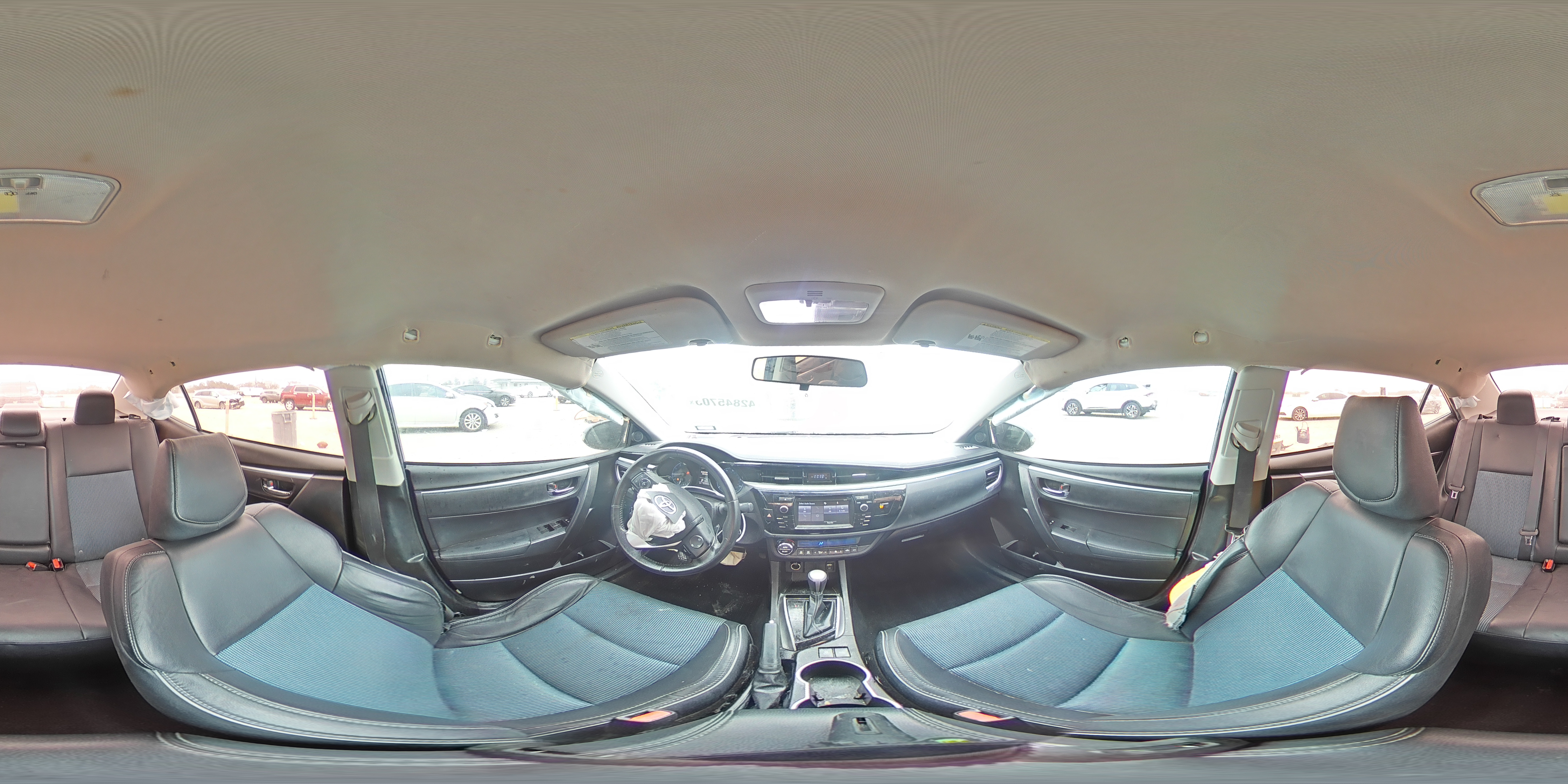 2015 Toyota Corolla - Image 13