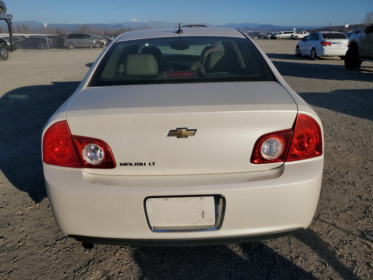 2011 Chevrolet Malibu - Image 6