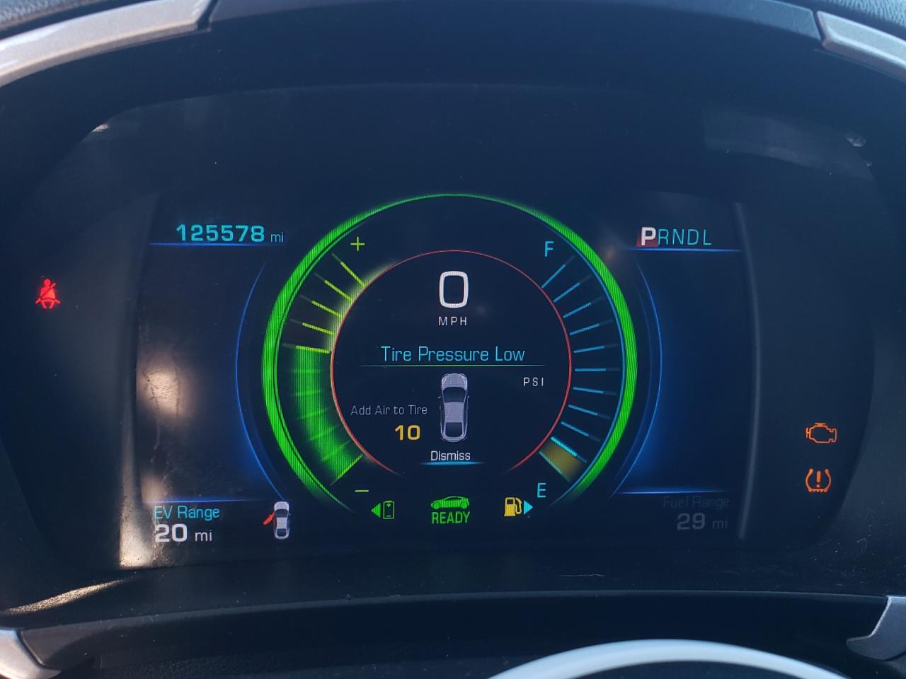 2018 Chevrolet Volt - Image 9