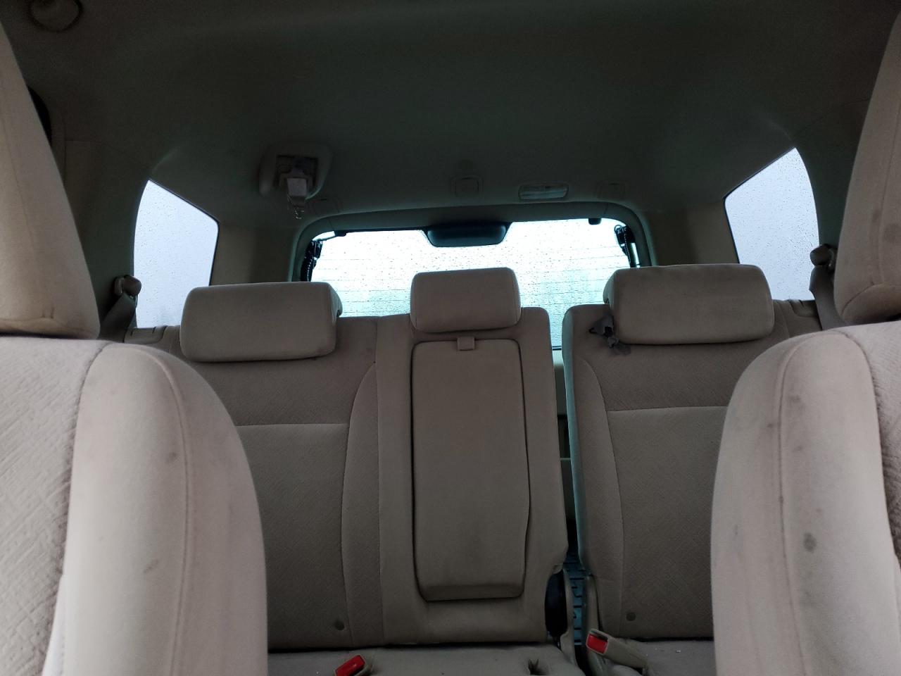 2005 Honda CR-V - Image 10