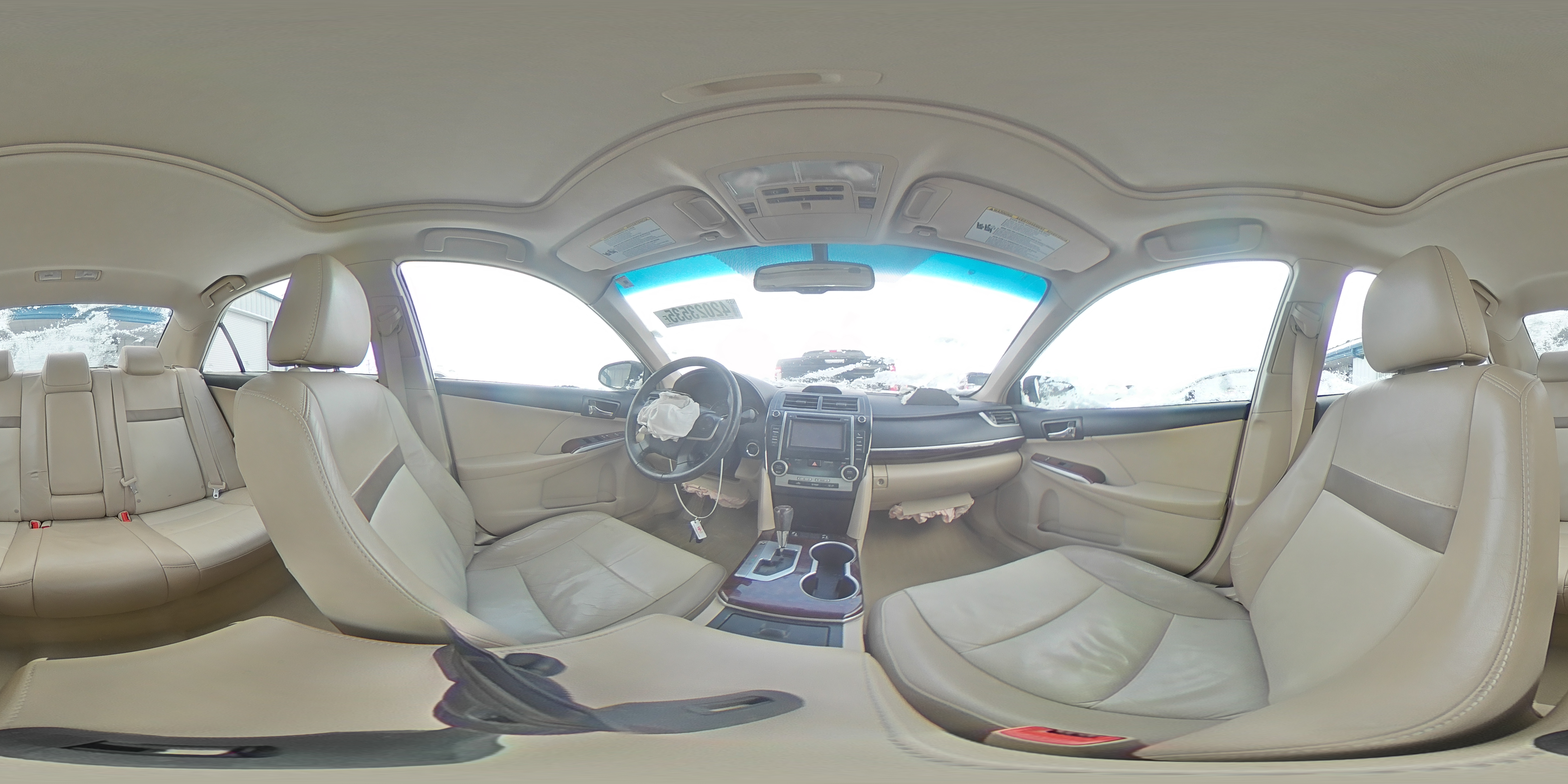 2012 Toyota Camry - Image 14