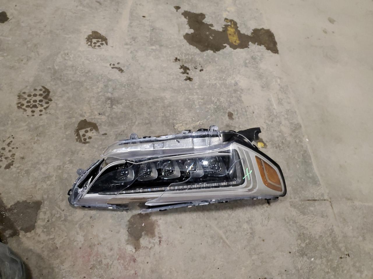2018 Acura TLX - Image 12
