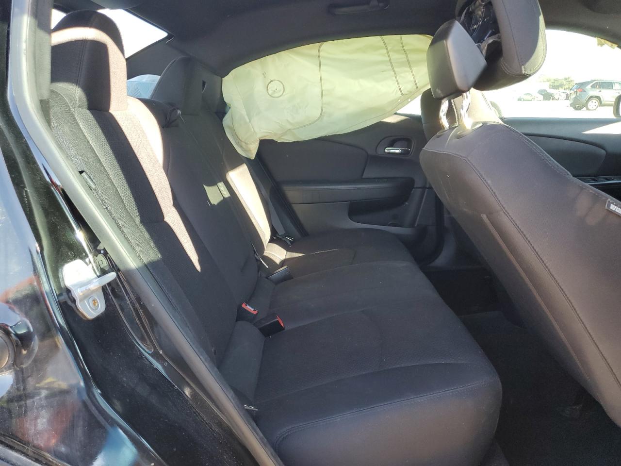 2012 Chrysler 200 - Image 10
