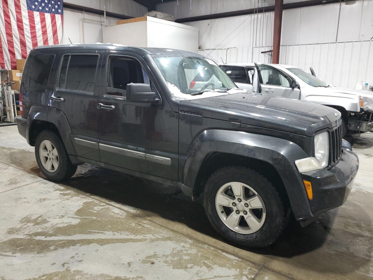 2012 Jeep Liberty (North America) - Image 4