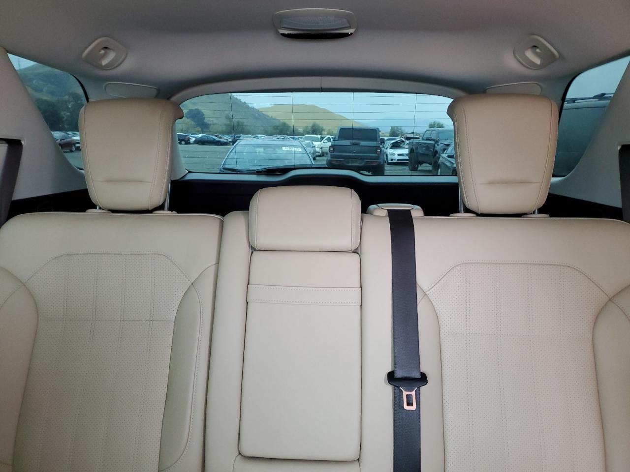2018 Mercedes-Benz GLE - Image 10