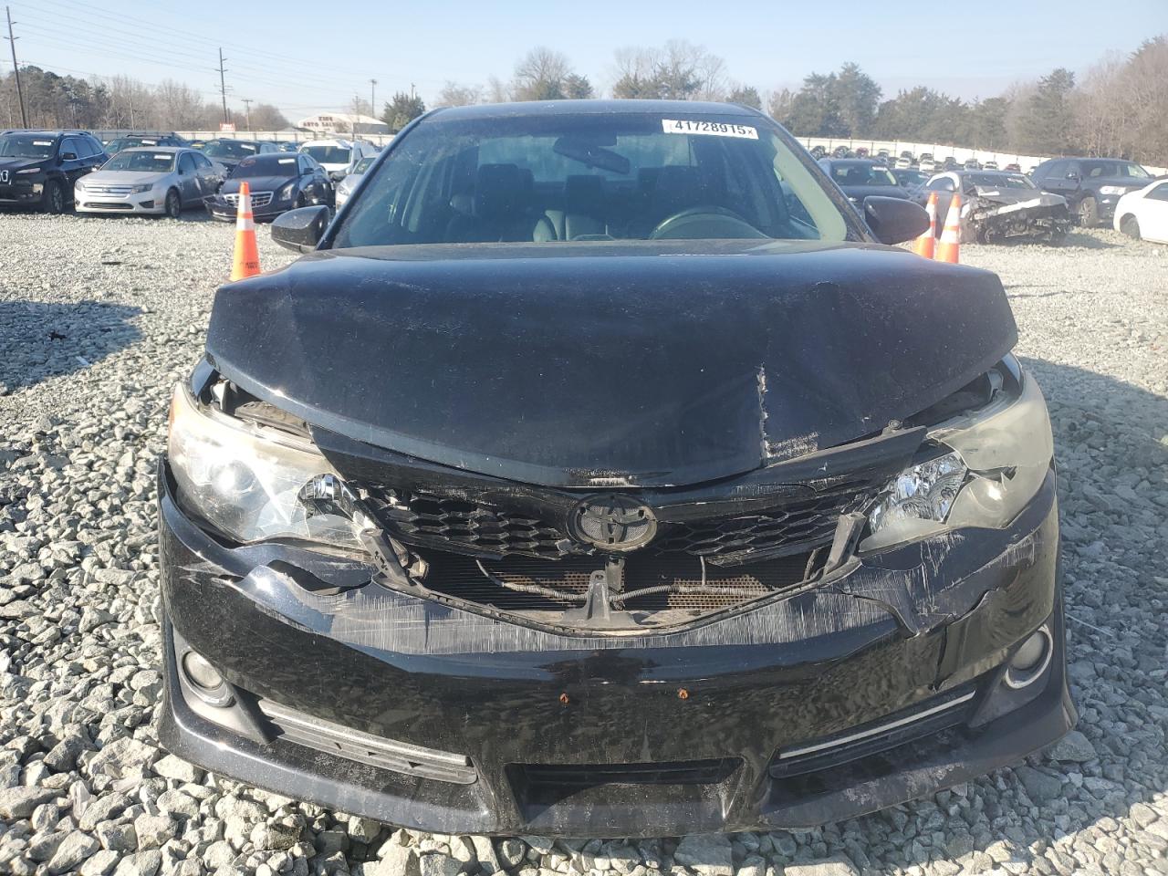 2014 Toyota Camry - Image 5
