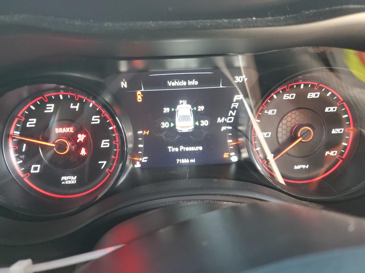 2021 Dodge Charger - Image 9