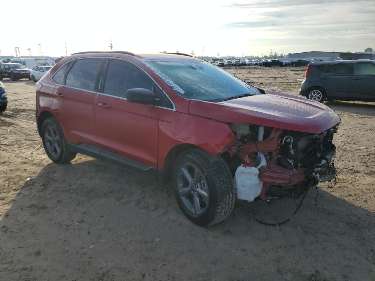 2022 Ford Edge - Image 4