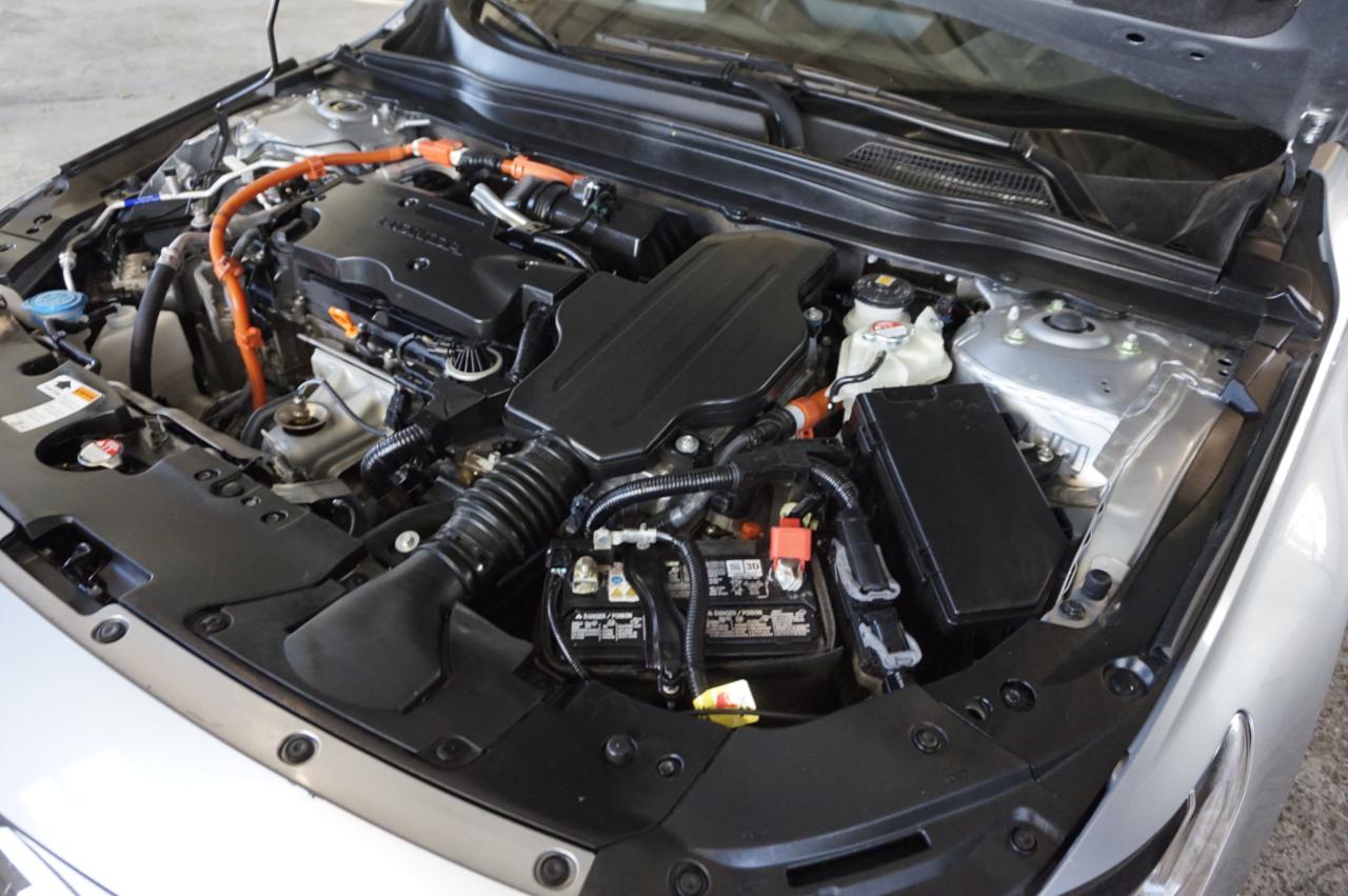 2022 Honda Accord Hybrid Sport VIN: 1HGCV3F20NA046522 Lot: 88094465