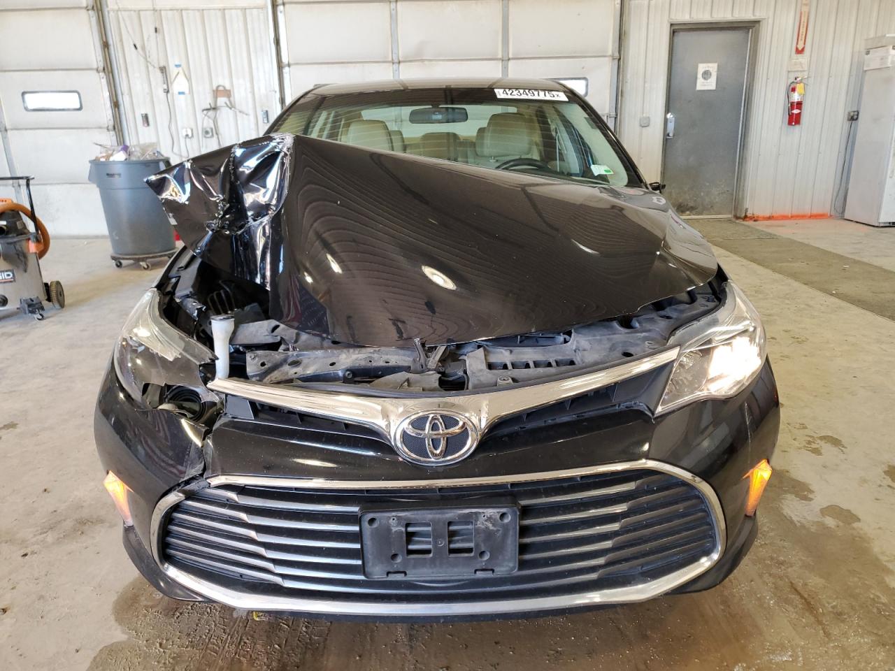 2016 Toyota Avalon - Image 5