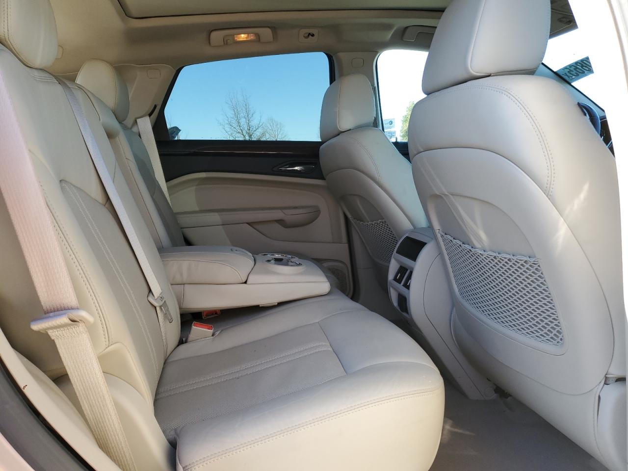 2011 Cadillac SRX - Image 12