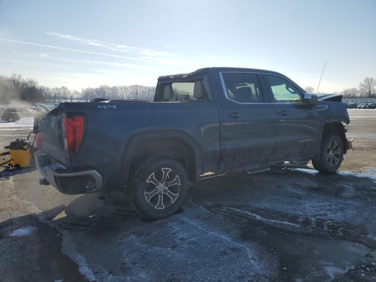 2019 GMC Sierra - Image 3