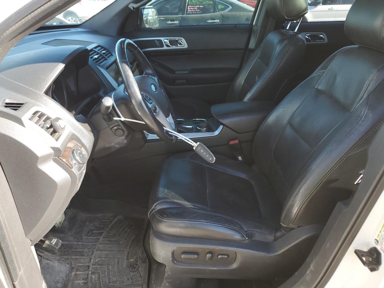 2014 Ford Explorer - Image 7