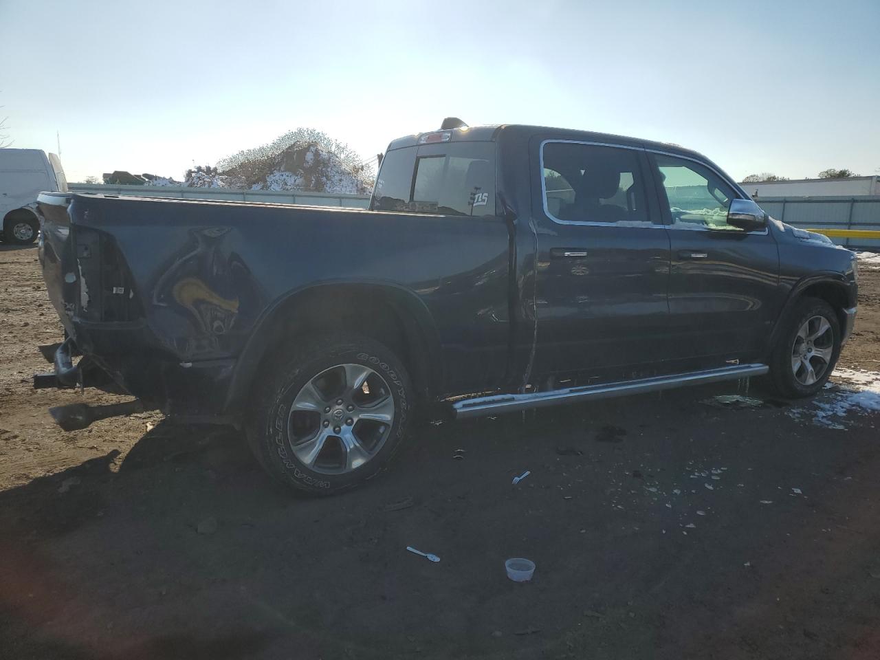 2019 RAM 1500 - Image 3