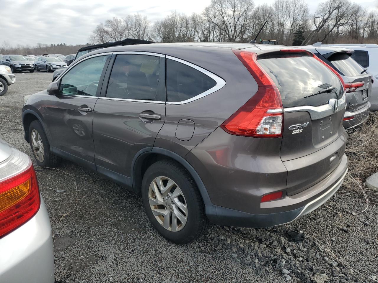 VIN 2HKRM4H53FH644039 2015 HONDA CRV no.2