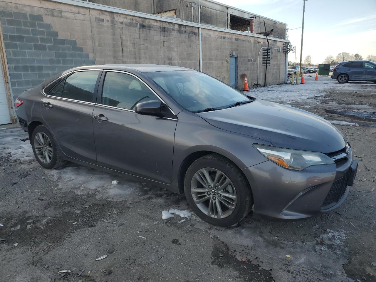 2016 Toyota Camry - Image 4