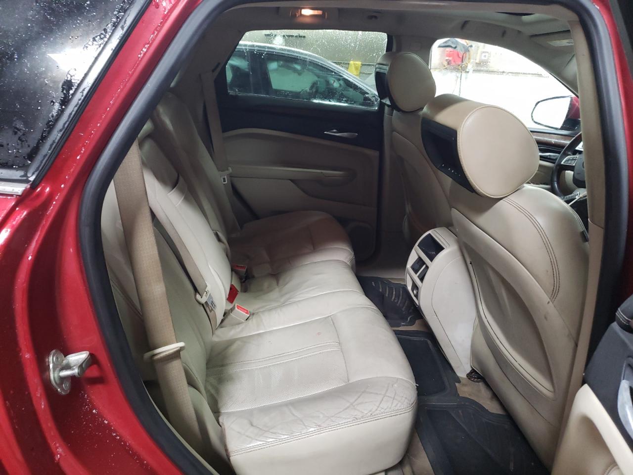 2010 Cadillac SRX - Image 10