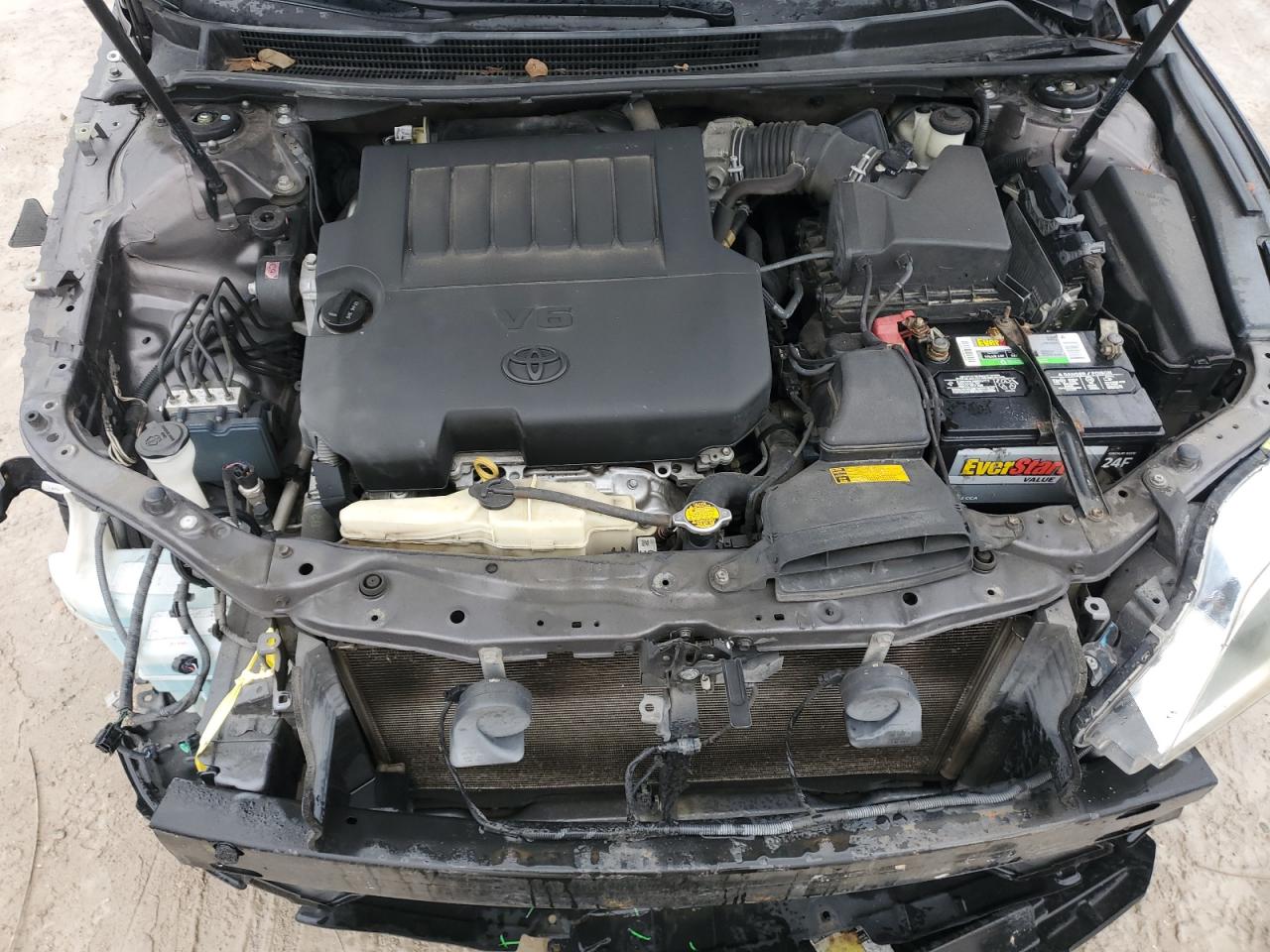 2013 Toyota Avalon - Image 11