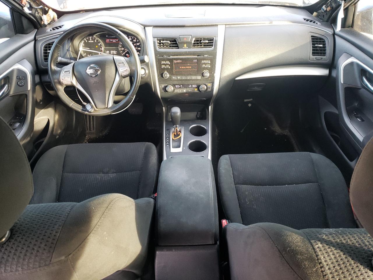 2015 Nissan Altima - Image 8
