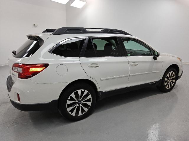  SUBARU OUTBACK 2016 White