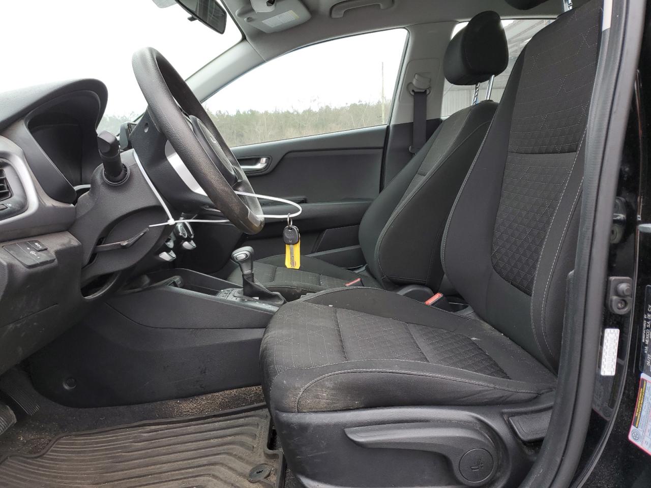 2023 Kia Rio - Image 7